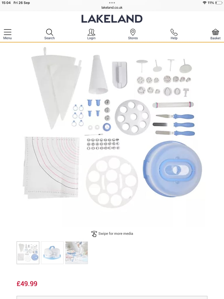 Lakeland 68 piece cake decorating set