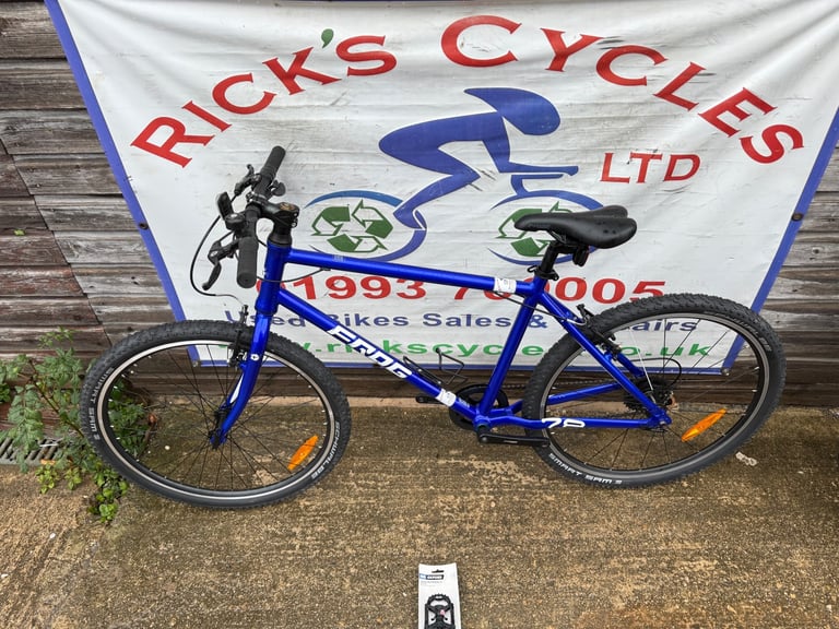 Frog 78 26” Wheel Unisex Hybrid Bike. Blue No2. Refurbished!! 