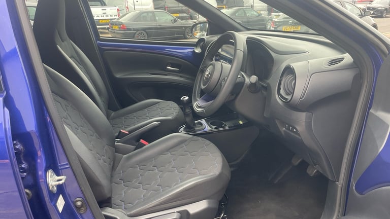 2022 Toyota Aygo X 1.0 VVT-i Exclusive 5dr Petrol Hatchback Hatchback Petrol Manual