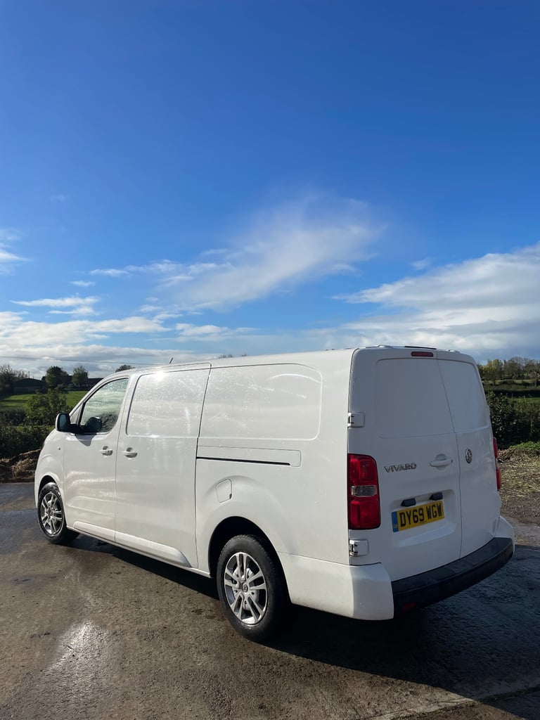 Vauxhall VIVARO 2019, Manual, 1499 (cc)