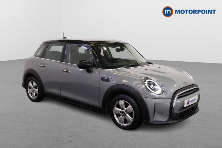 image for 2021 MINI Hatch 1.5 Cooper Classic 5dr Auto Hatchback Petrol Automatic