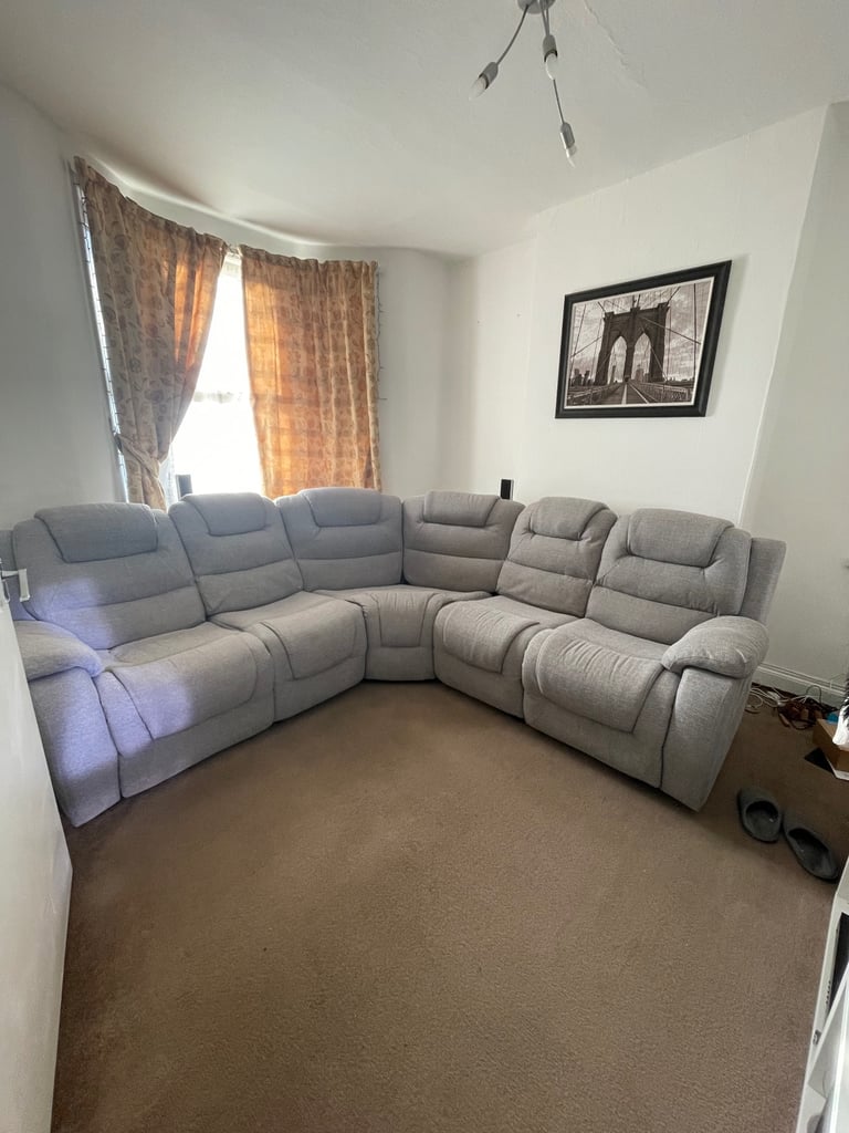 Vancouver Large Light Grey Fabric Recliner Corner Sofa Corner Sofa Recliner – Grey Fabric