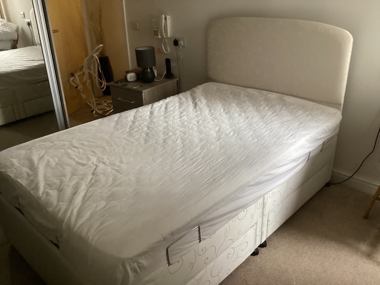 Small double electric bed