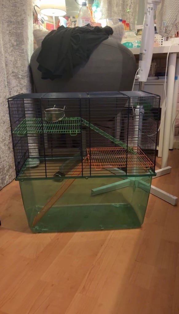 Hamster cage 