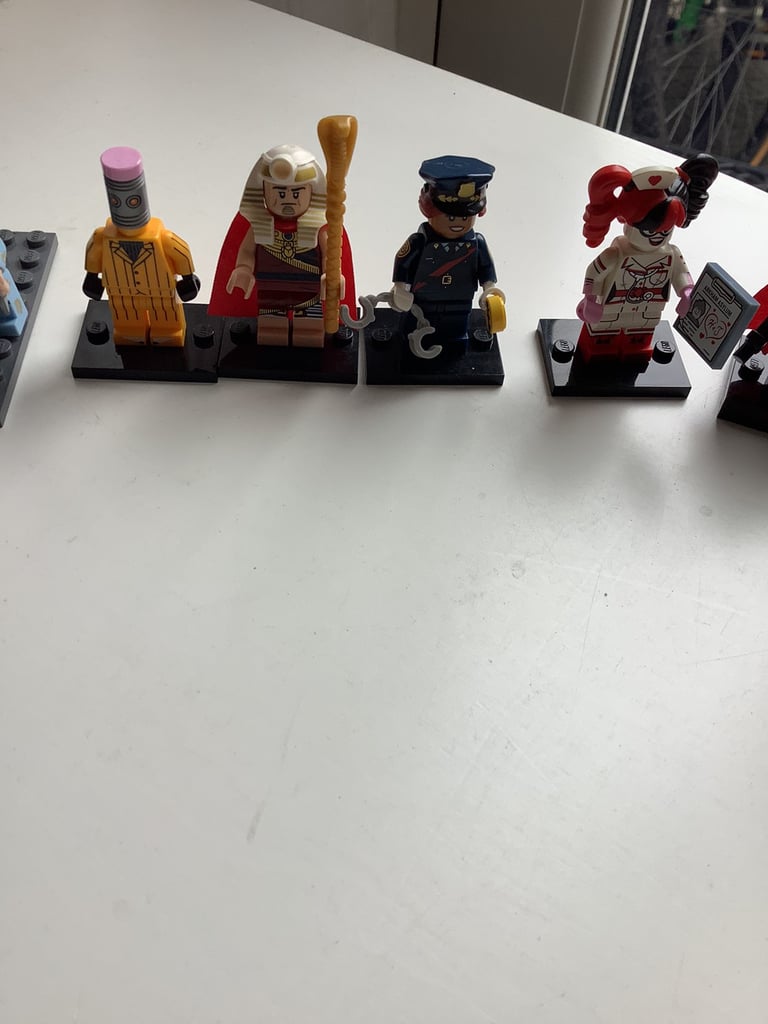 Lego ten Batman movie collection figure’s number 71017 