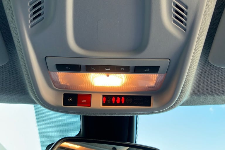  Vauxhall Crossland X 1.2 Turbo Elite Nav Suv 5dr Petrol Auto Euro 6 s/s 130 Ps