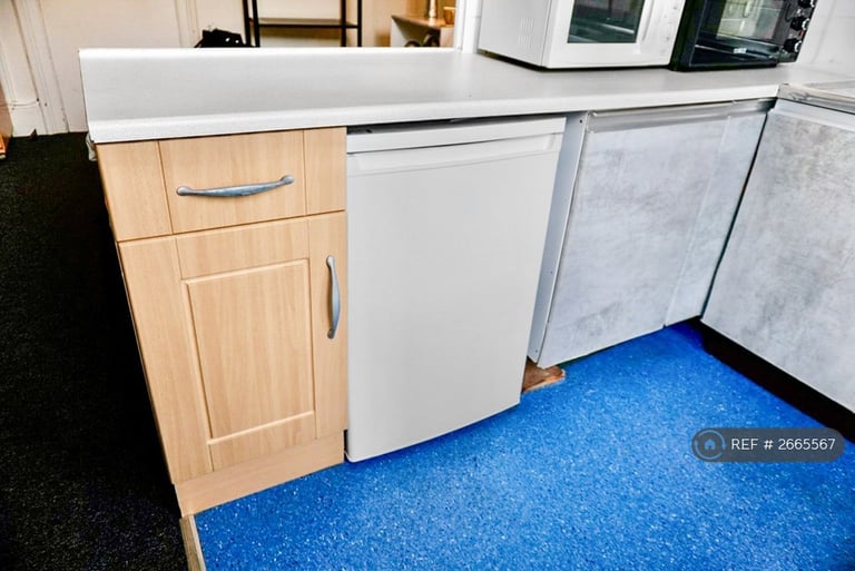 1 bedroom in Waverley Road, Redland, BS6 (#2665567)