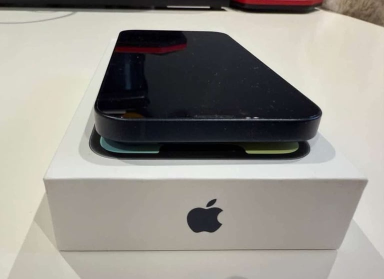 iPhone 14 128GB - Unlocked