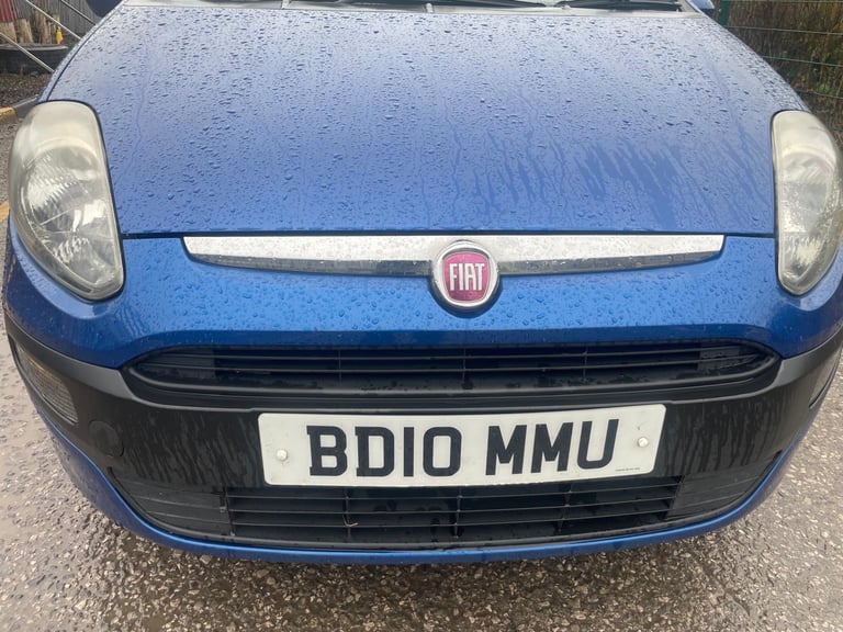 FIAT PUNTO EVO 1.4 ACTIVE 10 REG BLUE 3 DOOR MOT JANUARY 9TH 2026 LOW INSURANCE 48+MPG