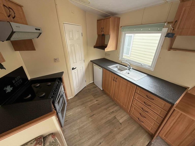 Compact 12ft wide 2 Bed Static Caravan - DG, New Carpet - Offsite Sale, Own Land