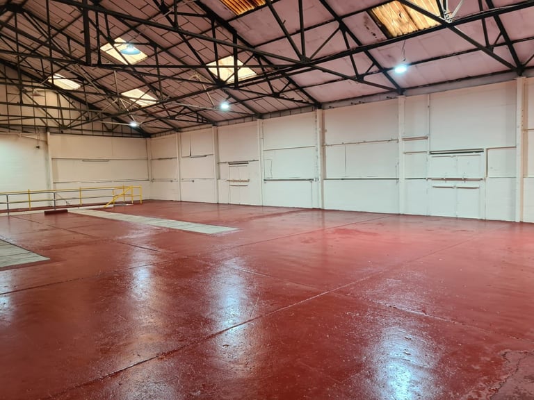 image for 🔧 Workshop / Trade Unit with Yard & Offices – Ideal for Mechanics, Storage or Light Fabrication