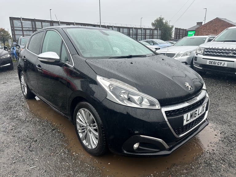 image for PEUGEOT 208 1.2 PureTech 82 Allure 5dr | TIMING BELT REPLACED | ULEZ COMPLIANT 