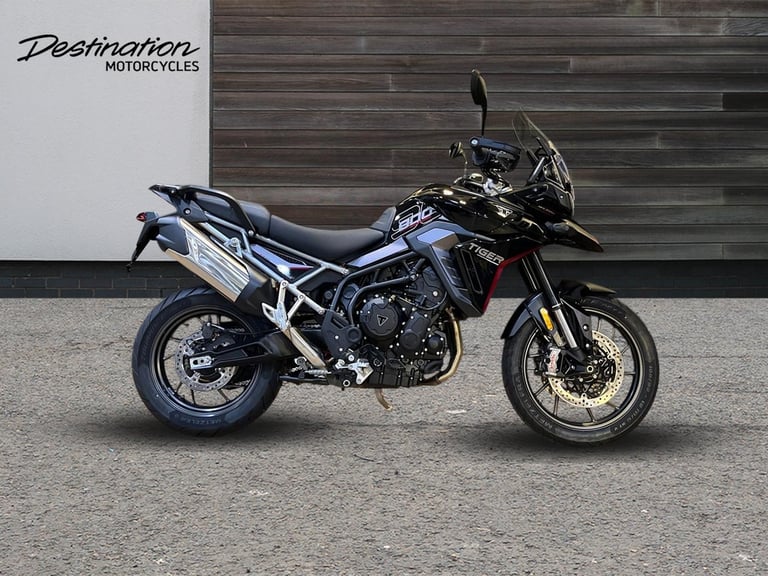 image for 2025 Triumph Tiger 900 GT PRO STANDARD TWIN COLOUR Petrol black 6 Speed