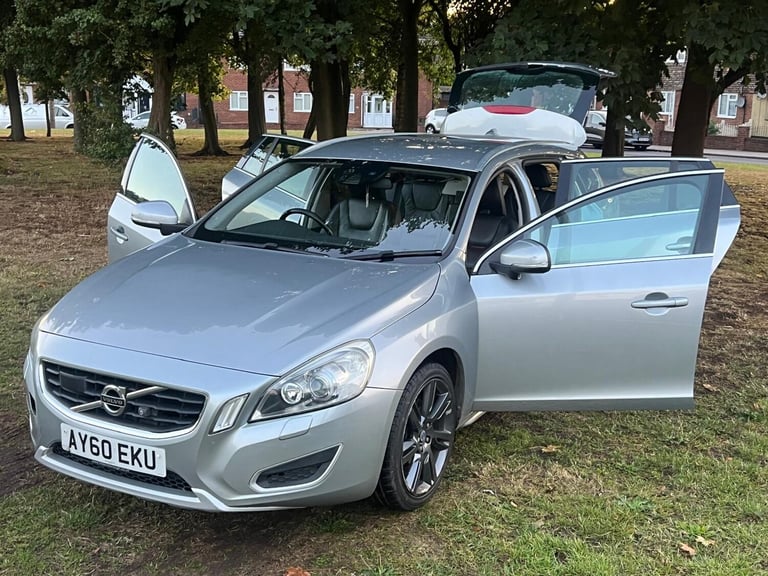 2010 Volvo V60 D3 [163] SE Lux 5dr Geartronic ESTATE Diesel Automatic