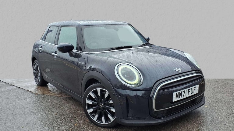 2021 MINI Hatch 1.5 Cooper Exclusive 5dr Auto Hatchback Petrol Automatic