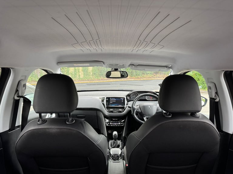 Peugeot, 2008, Hatchback, 2017, Manual, 1199 (cc), 5 doors