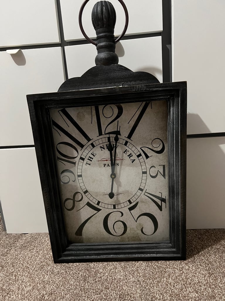Wall Clock antique look