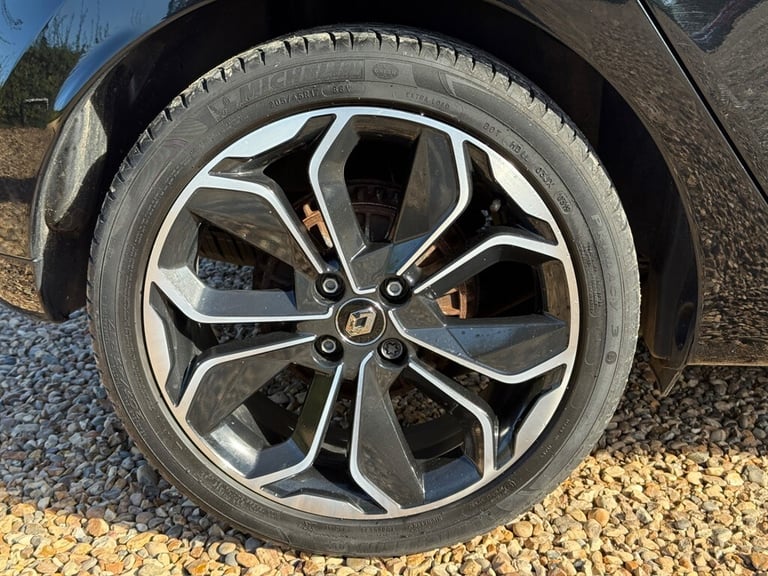 2019 Renault Clio 0.9 TCe Iconic Hatchback 5dr Petrol Manual Euro 6 (s/s) (75 ps) Hatchback Petro...