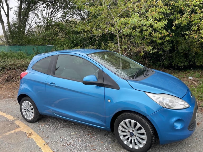 FORD KA 1.2 ZETEC 10 REG BLUE 3 DOOR MOT JULY 9TH 2026 TAX £35 SERVICE HISTORY NEW GEARBOX