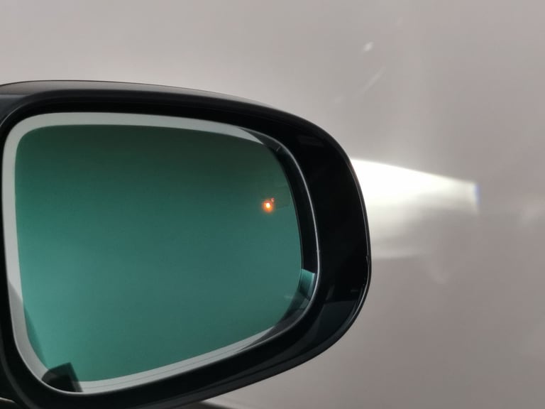 2024 Jaguar I-Pace 400 90kWh R-Dynamic HSE Black SUV 5dr Electric Auto 4WD (400 ps) - HEAT AND Su...