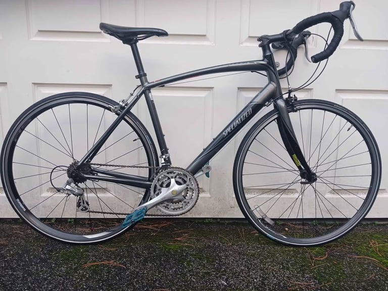 image for Specialized Secteur Sport: Lightweight Quality Road Bike