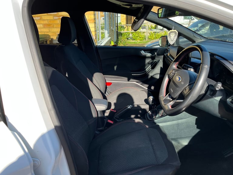Ford, FIESTA, Hatchback, 2020, Manual, 998 (cc), 5 doors