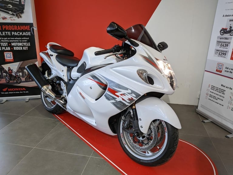 2013 SUZUKI GSX1300R HAYABUSA WHITE METALLIC SUPER CLEAN 