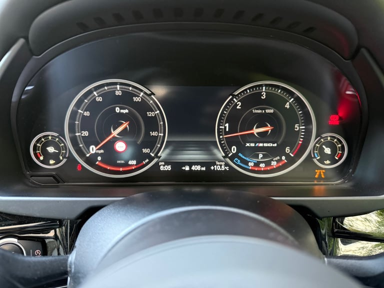 BMW X5 M50D 2017 7 Seats 3.0L Diesel,FSH,Pan Roof,HUD,Reverse Camera,M Performance Kit,Apple CarPlay