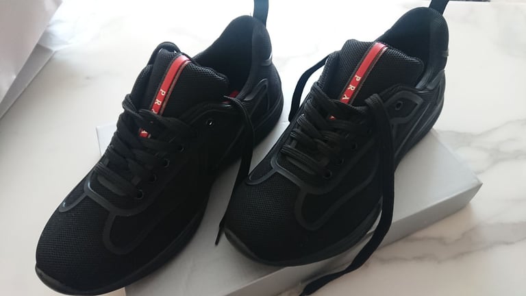 Prada, Dsquared2,Louis Vuitton,Dolce&Gabbana, 