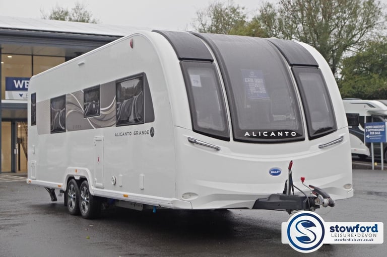 Bailey Alicanto Grande 2 Evora, 2023 Used Touring Caravan