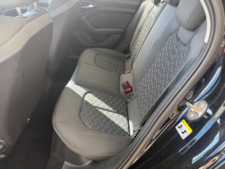 2018 Audi A1 1.0 TFSI 30 Sport Sportback Euro 6 (s/s) 5dr HATCHBACK Petrol Manual