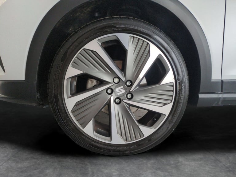 2022 SEAT Arona 1.0 TSI 110 FR Sport 5dr HATCHBACK PETROL Manual