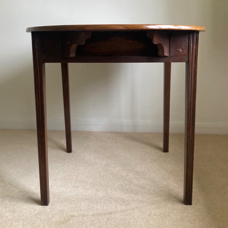 Georgian Oval Pembroke Table