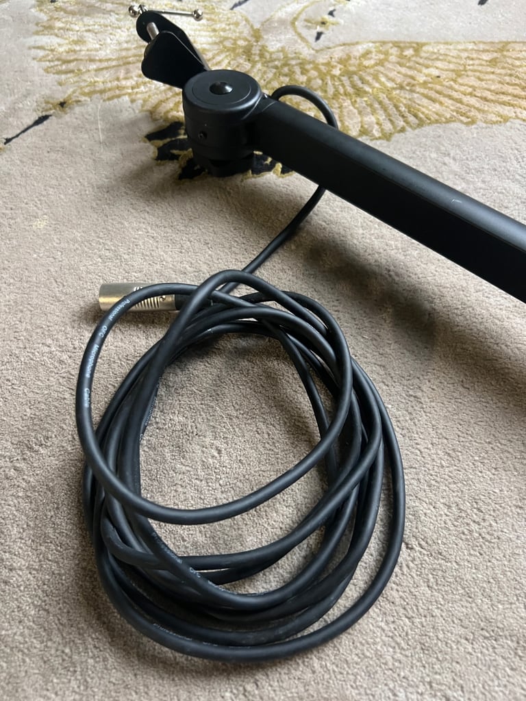 image for  Gator microphone table stand 