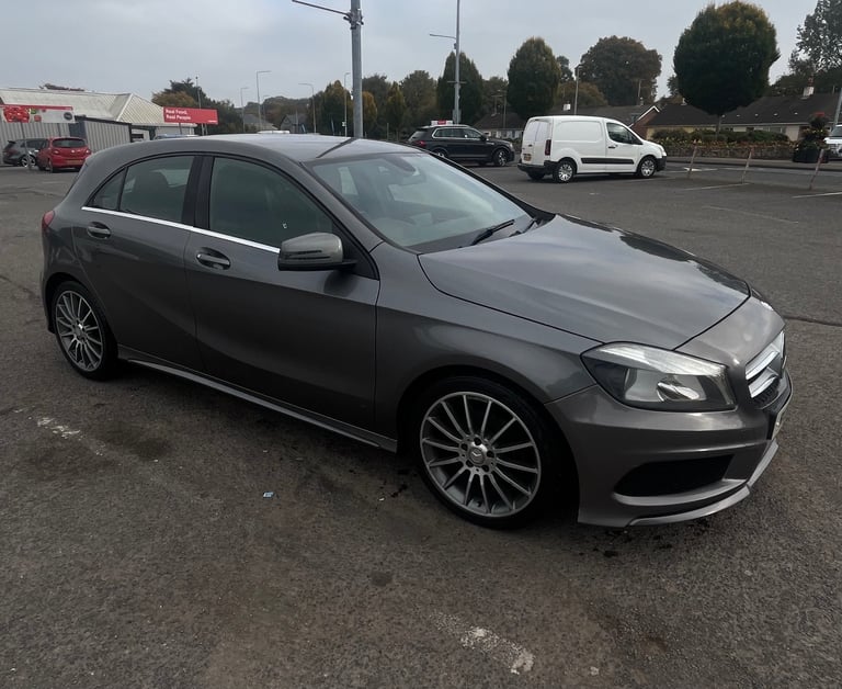 Mercedes-Benz, A CLASS, Hatchback, 2015, Manual, 1461 (cc), 5 doors