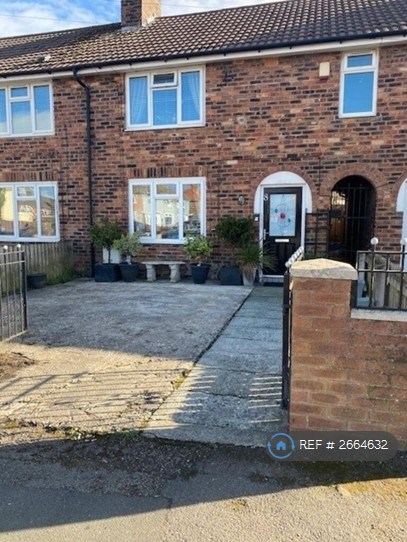 3 bedroom house in Swallowhurst Crescent, Liverpool, L11 (3 bed) (#2664632)
