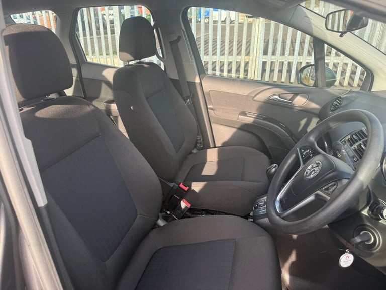 2011 Vauxhall Meriva 1.4 16V Excite Euro 5 5dr MPV Petrol Manual