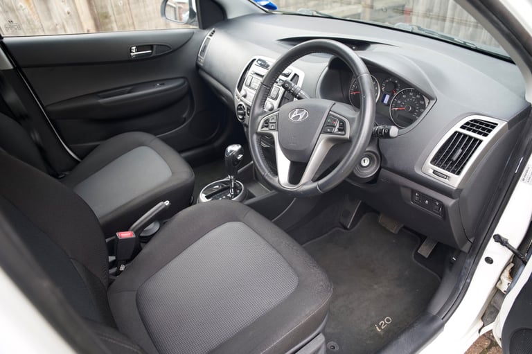 Hyundai, Automatic I20, Hatchback, 2014, Other, 1396 (cc), 5 doors
