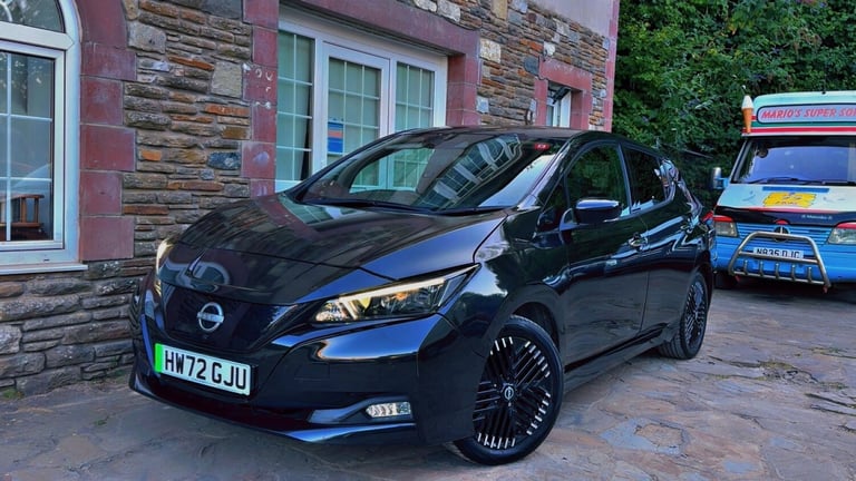 image for 2022 Nissan Leaf 110kW Tekna 39kWh 5dr Auto HATCHBACK Electric Automatic