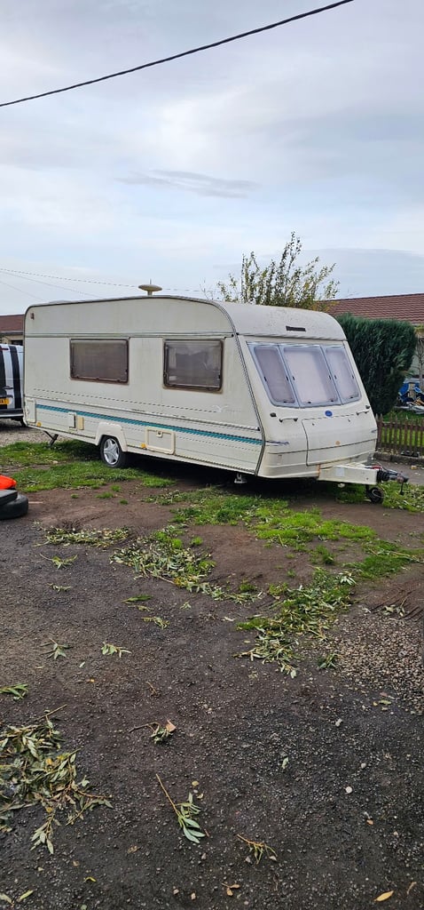 Bailey ranger spares or great camper conversion 1999 4 berth 