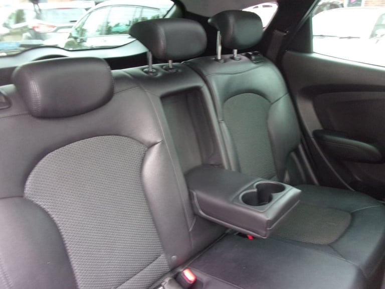  Hyundai ix35 1.7 CRDi Premium 5dr 2WD Diesel