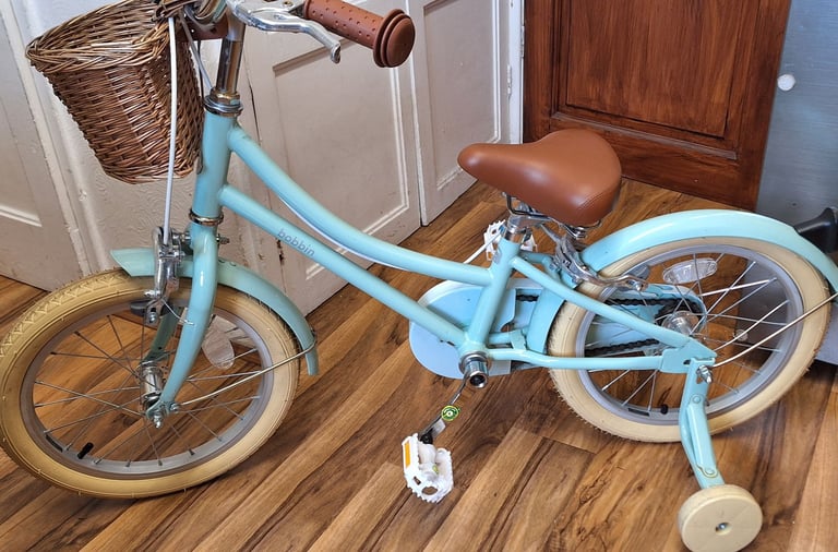 image for 16in wheels bobbin kids bike in good condition 