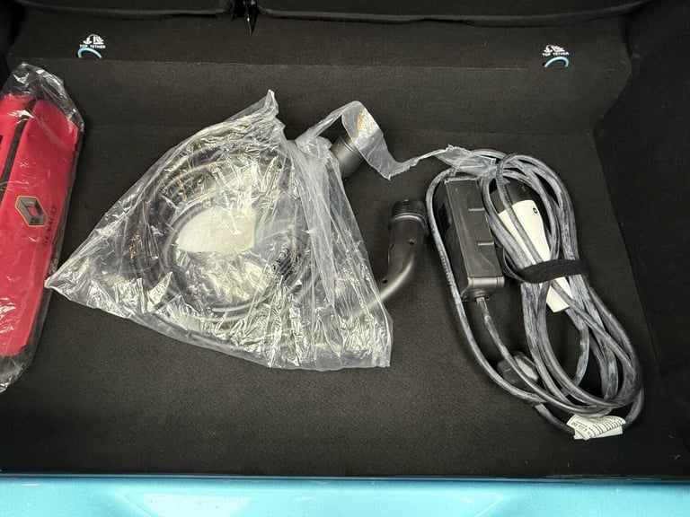 2020 Renault Zoe R135 52kWh GT Line Hatchback 5dr Electric Auto (i, Rapid Charge) (134 bhp) Hatch...