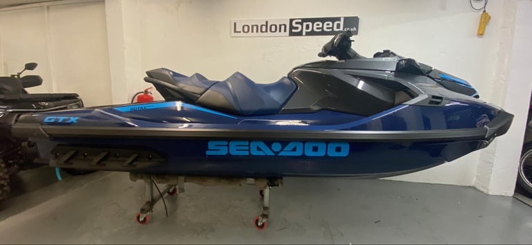 Sea-Doo GTX 170 iDF Blue Abyss / Gulfstream Blue