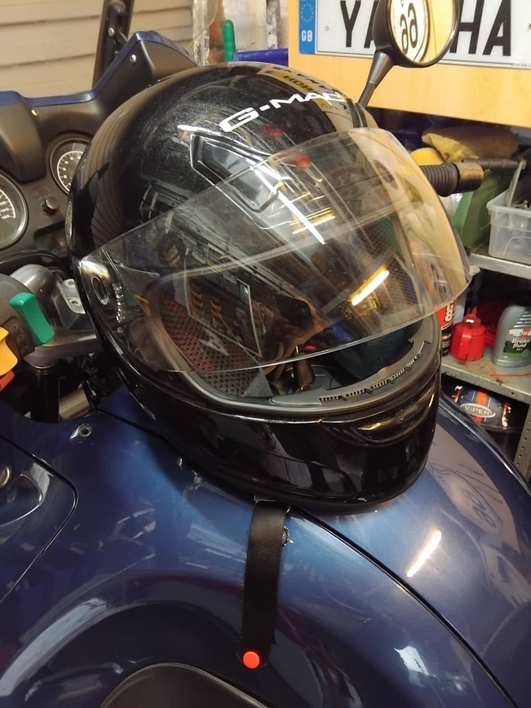 image for G - Mac crash helmet  aize L
