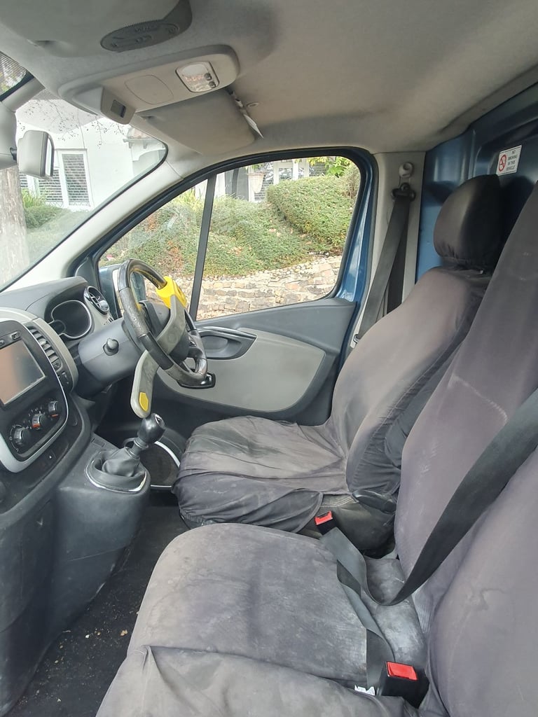Renault, TRAFIC, Panel Van, 2015, Manual, 1598 (cc)