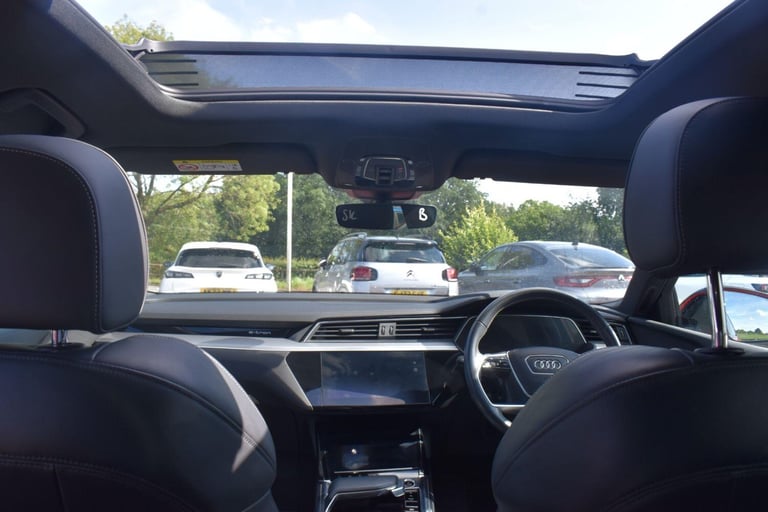 2021 Audi e-tron 55 Launch Edition Sportback Auto quattro 5dr 95kWh ESTATE Electric Automatic