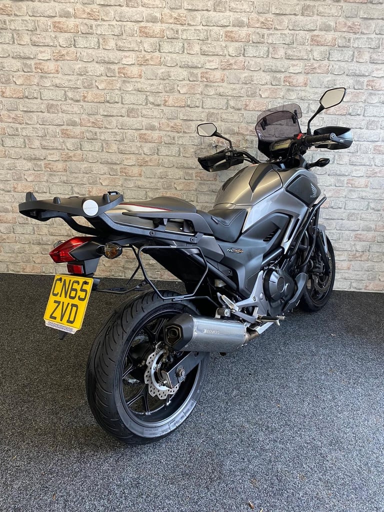 2015 65 Honda NC 750 X - just 7k miles - 12 month mot - stunning condition 
