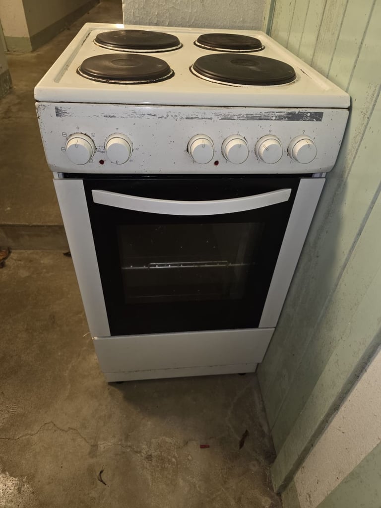 Working Electric Cooker & Oven - Free