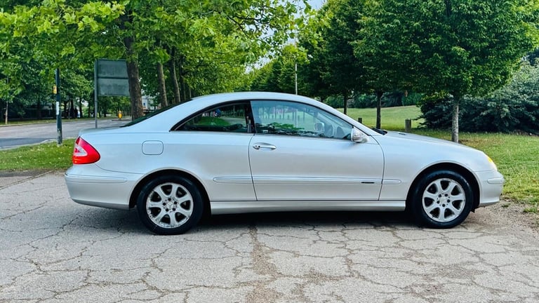 Mercedes-Benz CLK 3.2 CLK320 Elegance 2dr Petrol Automatic - Image 7